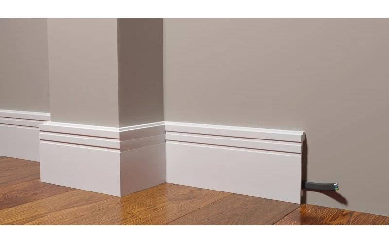 DD724 Плинтус (120х16х2000) ДекорДизайн